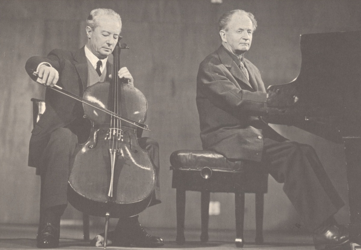 Pierre FOURNIER et Wilhelm KEMPFF, une photo du Studio Laguens, Paris