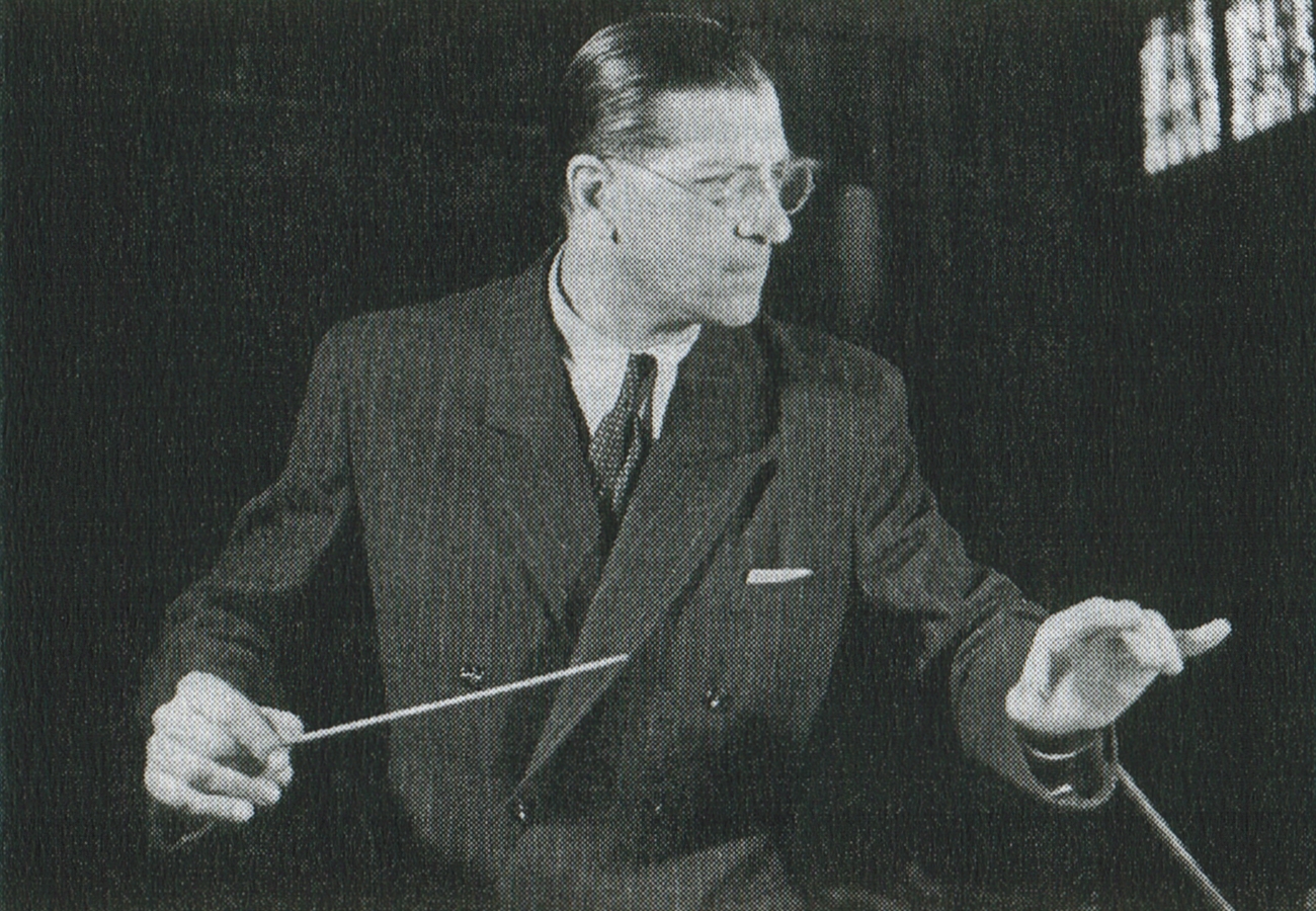 Winfried ZILLIG, Hessischer Rundkunk Frankfurt, une photo datant probablement des années 1947 - 1951, alors qu'il était chef principal de l'orchestre de la Radio de Hessen
