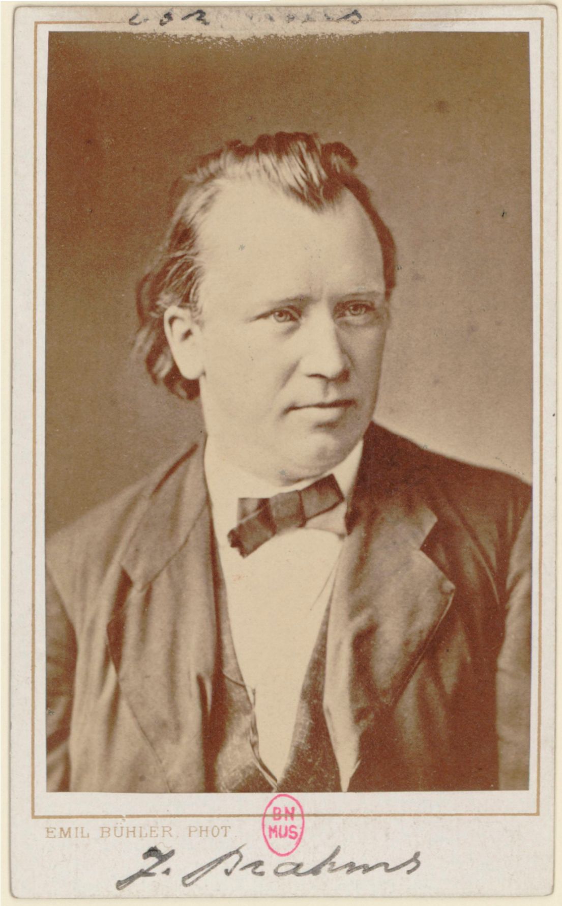 Johannes Brahms / Emil Bühler, photographe, 1875, Droits: domaine public, Identifiant: ark:/12148/btv1b8416006p, Source: Bibliothèque nationale de France